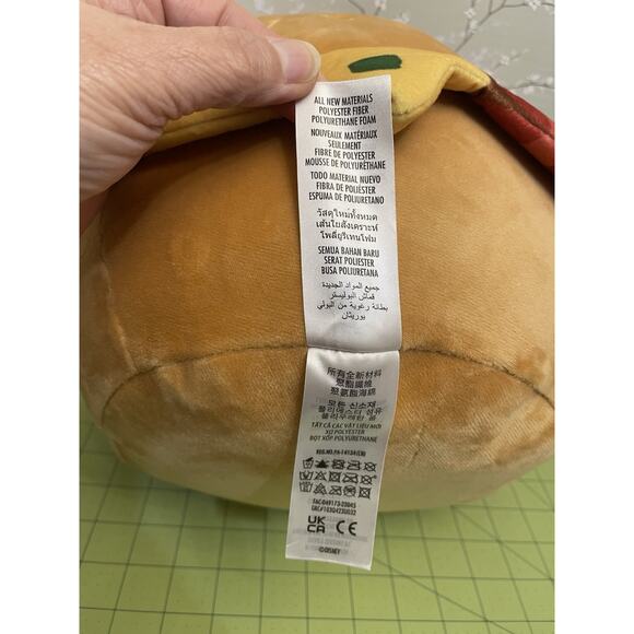 Disney Store Munchling Minnie Mouse Everything Bagel Plush Stuffed Animal Pillow - Picture 10 of 11
